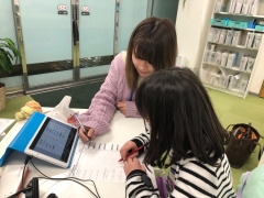 【通塾しやすいリーズナブルな費用です】当教室のお月謝・時間割